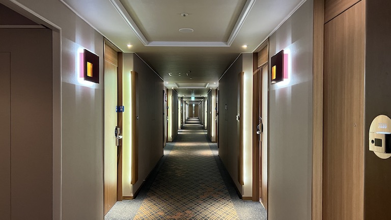 corridor1